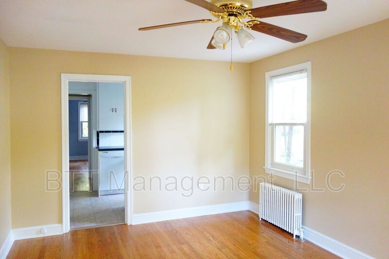 Takoma Park Condo: 8206 Greenwood Avenue