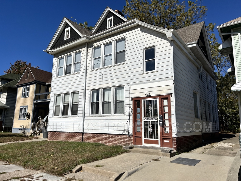 Toledo Condo: 102 Melrose Ave - 1