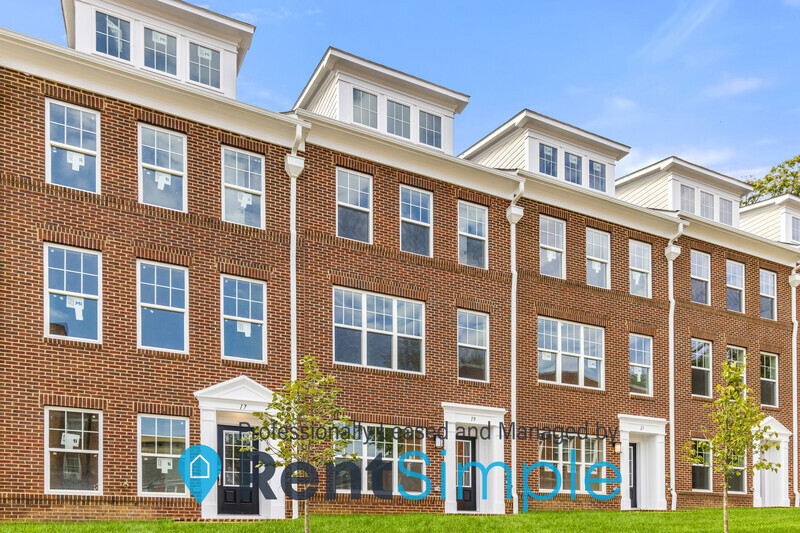 Arlington Townhome: 19 N Trenton Street