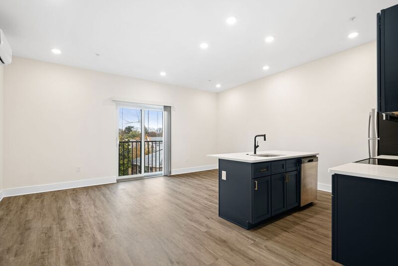 Philadelphia Condo: 6832 Ridge Avenue - 12R