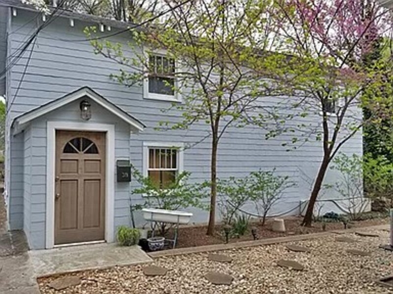 Charlotte House: 319 East Boulevard