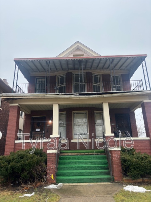 Detroit House: 4015 Whitney Street - Upper Unit