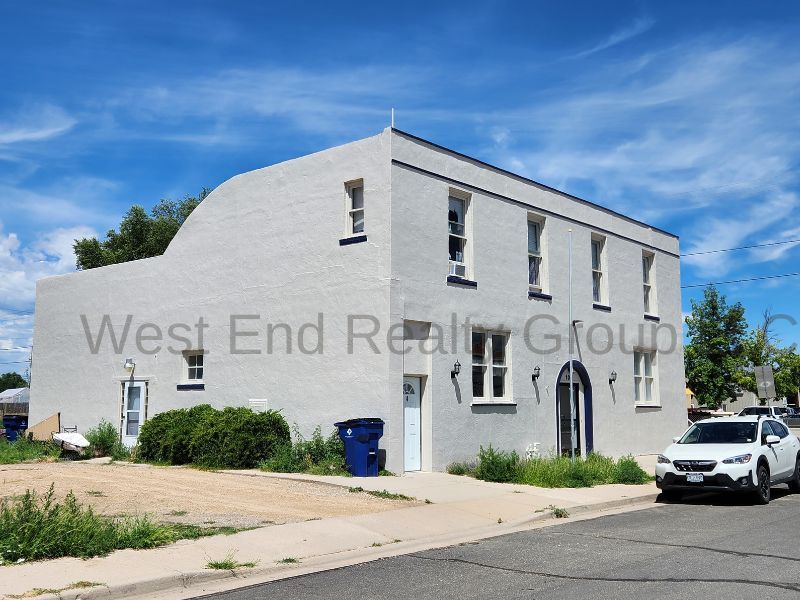 Milliken Condo: 105 South Harriet Avenue, #4