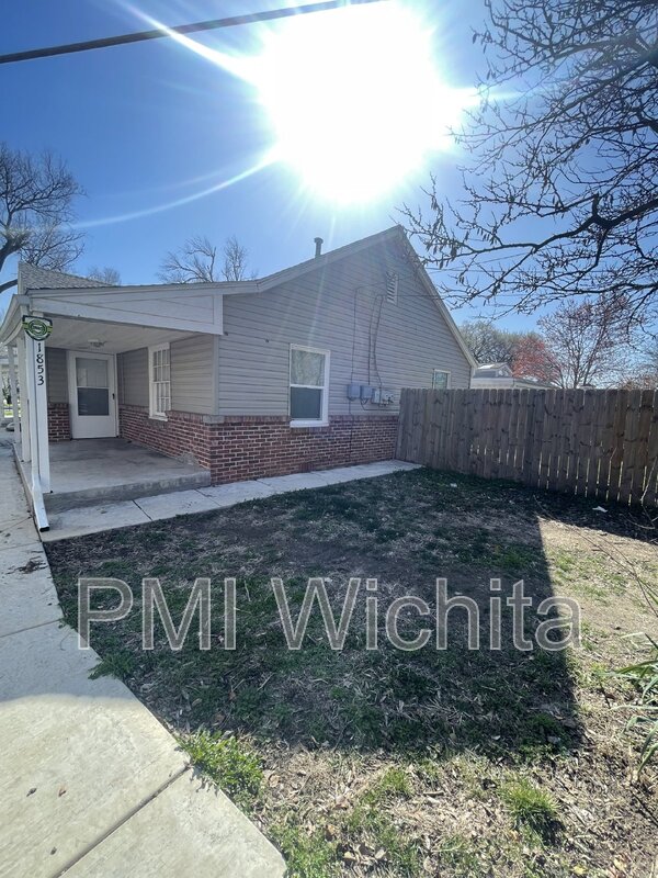 Wichita Condo: 1853 South Grove Street