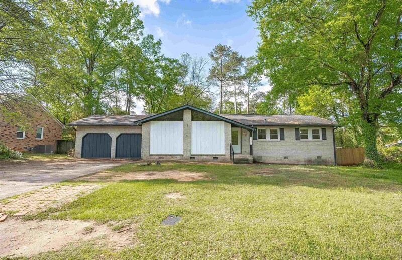 Columbia House: 5227 Bush River Road