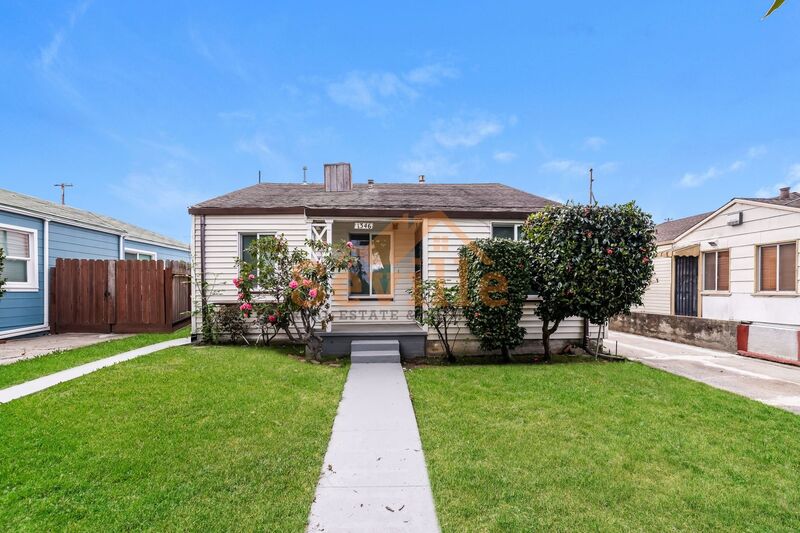 Berkeley House: 1346 66th St