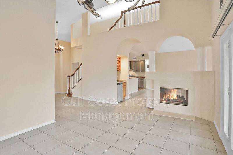 606 N. Point Dr Holmes Beach FL 34217 - Photo 7