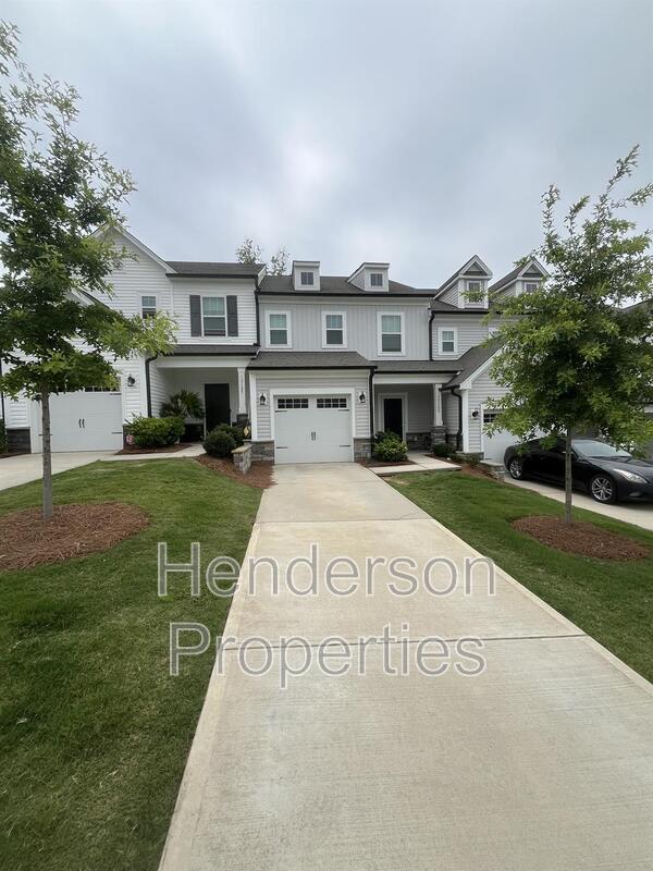 Charlotte House: 13109 Suncreek Terrace