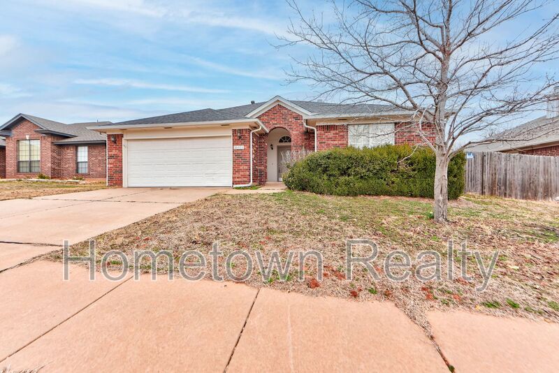 Edmond House: 16416 Oconee Creek Drive