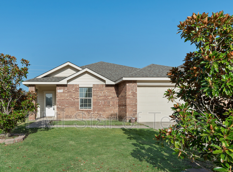 Princeton House: 1034 Churchill Dr