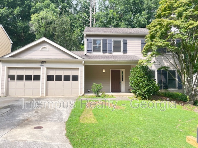Alpharetta House: 10440 Virginia Pine Ln