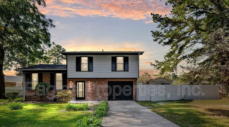 Goldsboro House: 1205 Simpson Street