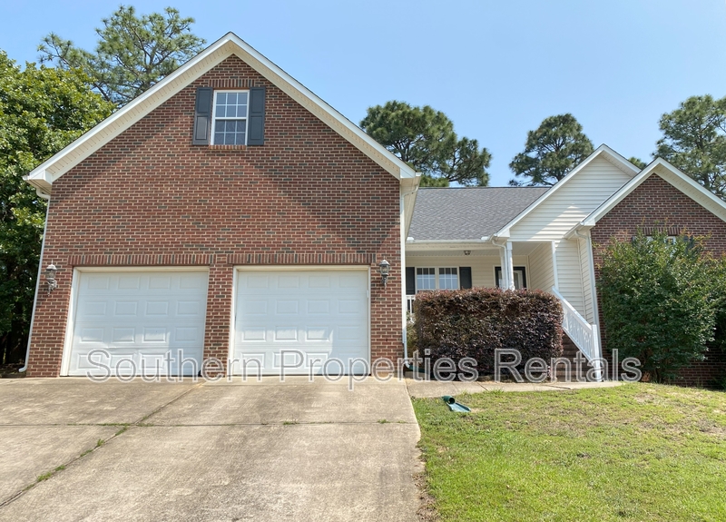 Sanford House: 132 Lakeland Port