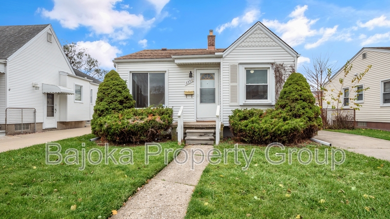 Wyandotte House: 3598 22nd Street