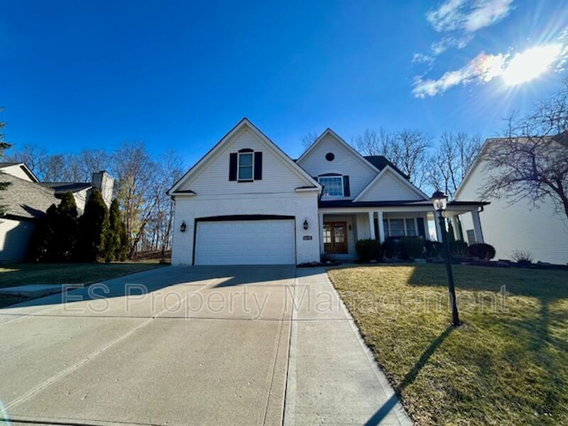 Noblesville House: 18258 Benton Oak Dr