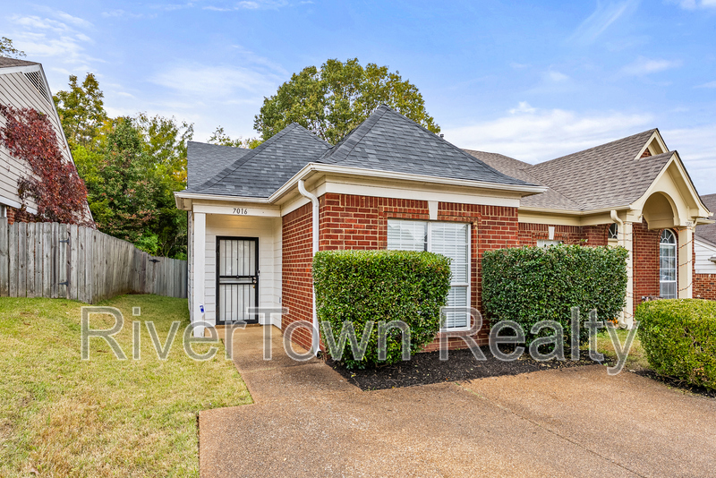 Cordova House: 7016 Estacada Way S