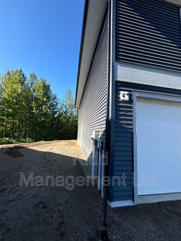 Prince George House: 217 Monterey