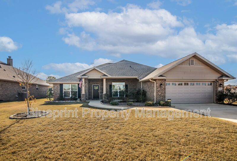 Montevallo House: 281 Union Drive