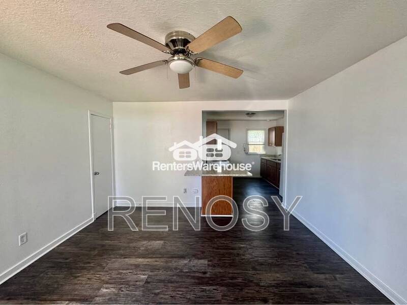 Newton House: 510 N 6th Ave E