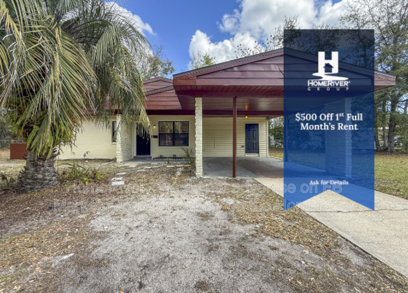 Jacksonville House: 7947 Chateau Dr S