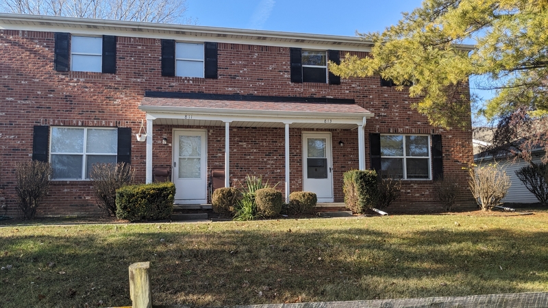 Toledo Condo: 1004 Shadow Ln.