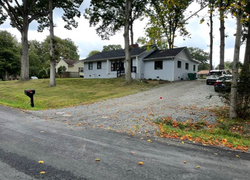 Richmond House: 1105 Ironington rd