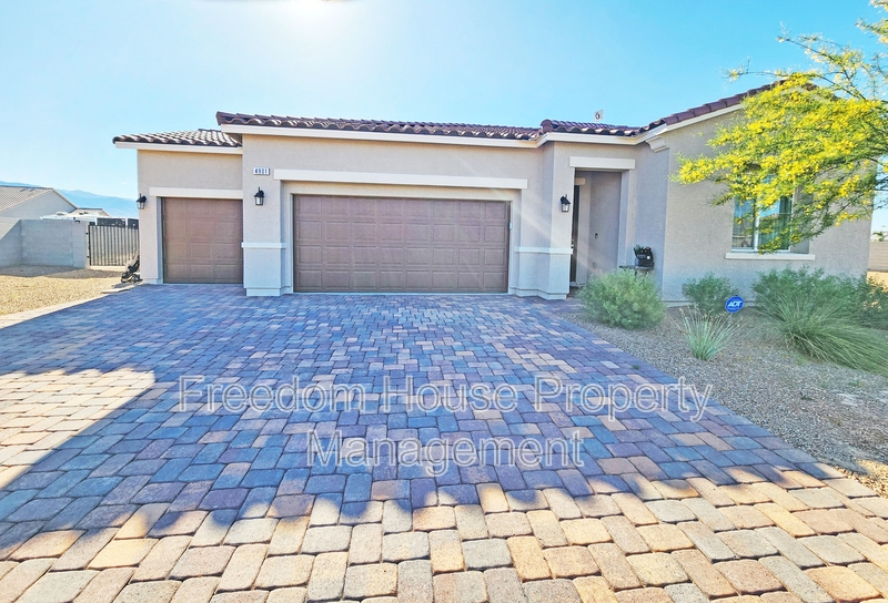 Pahrump House: 4901 Fairwood Court
