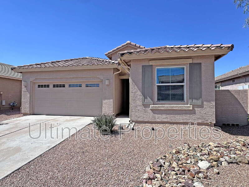 Glendale House: 13014 W Lamar Rd