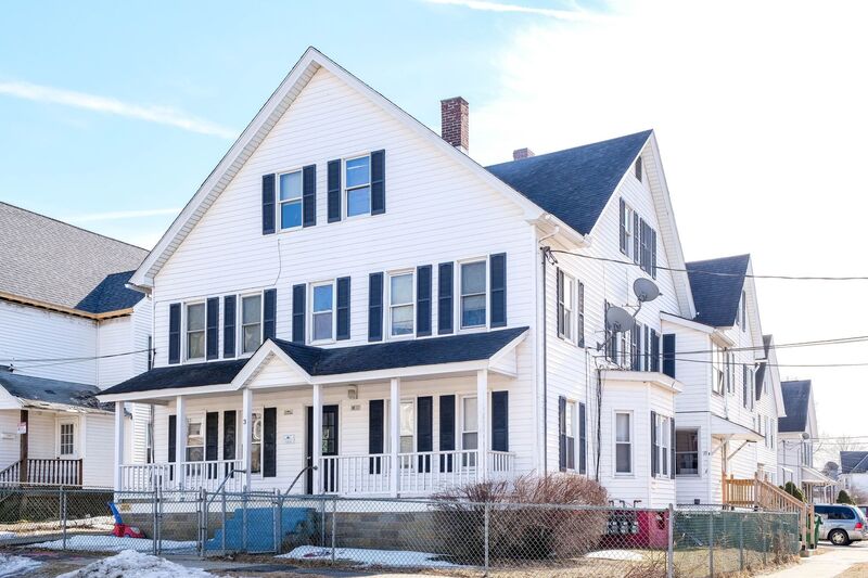Chicopee Condo: 3 Charles St