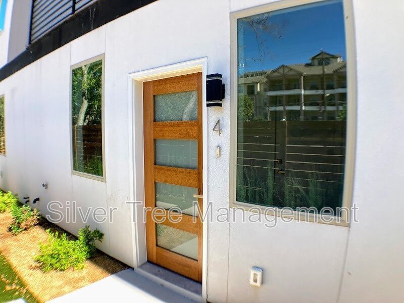 Dallas Condo: 3811 Munger Avenue