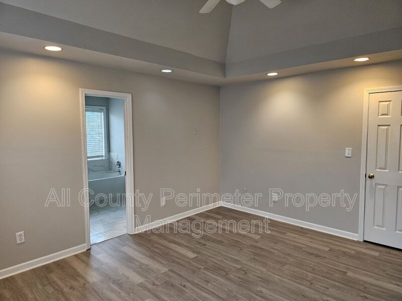 Main Rental Photo 9