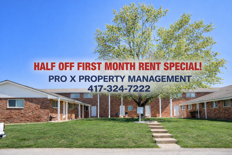 Springfield Condo: 2929 East University Street