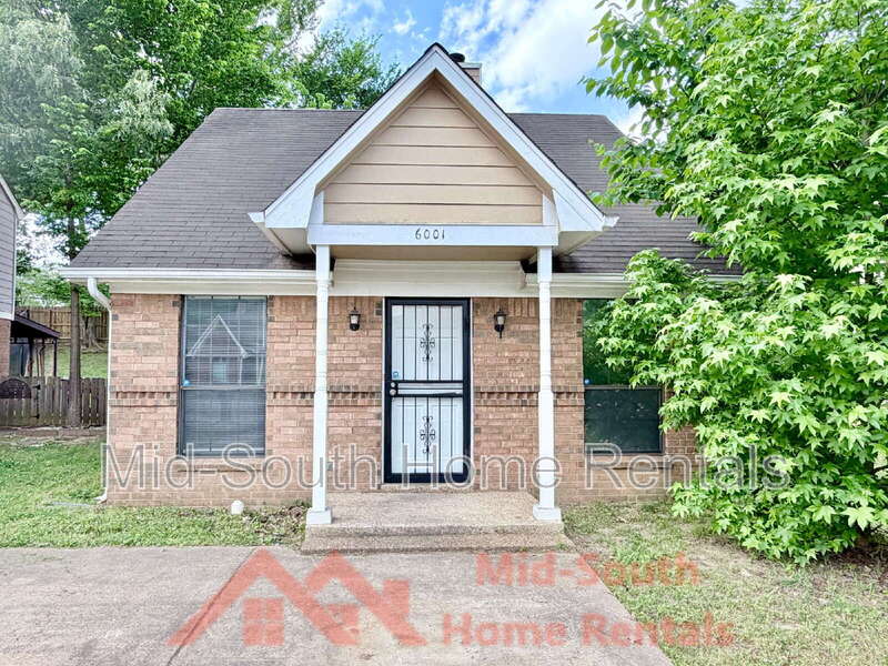 Memphis House: 6001 Cedarcrest Ct
