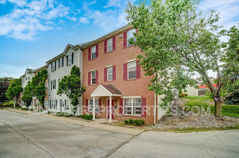 Toledo Condo: 1123 N. Byrne Road - 1