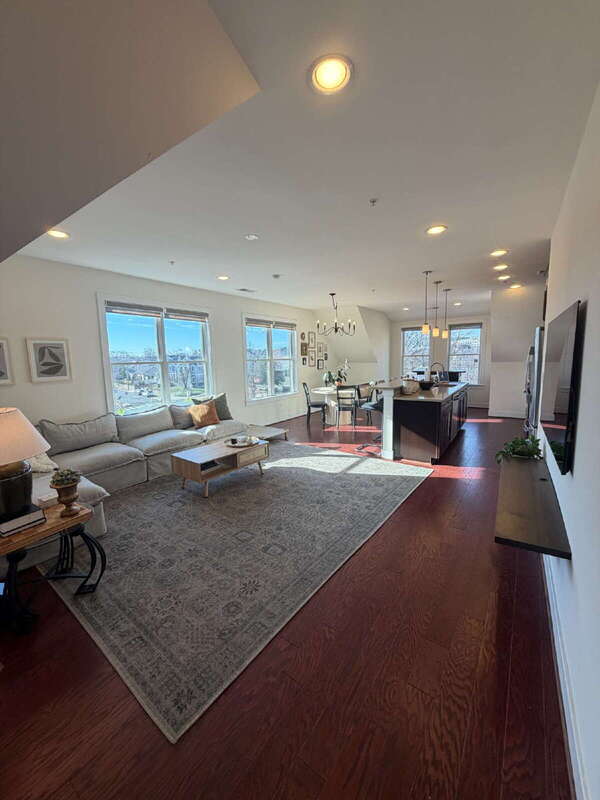 Arlington Condo: 1107 South Walter Reed Drive