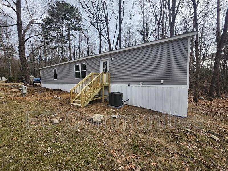 Chapel Hill House: 614 Worthy St