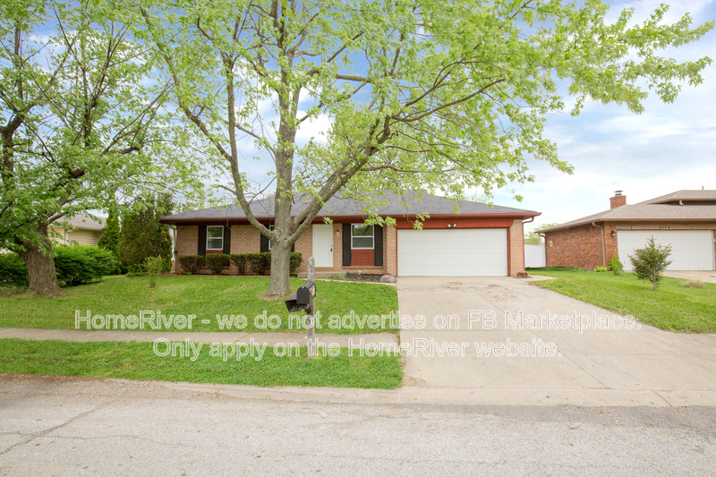 Indianapolis House: 5848 Riva Ridge Dr