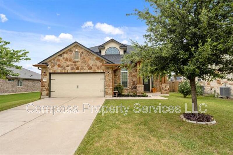 Waco House: 5516 Pinery Dr