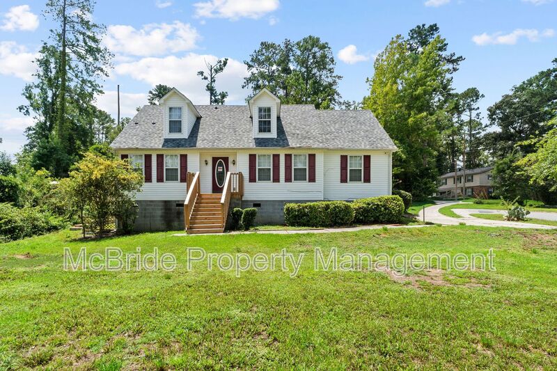 Augusta House: 3358 Tanglewood Drive