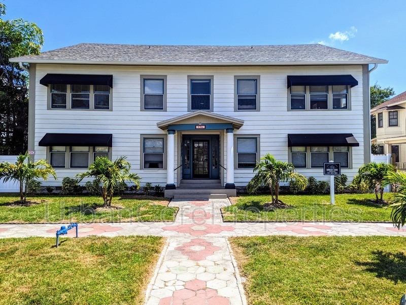 St. Petersburg Condo: 236 10th Ave NE