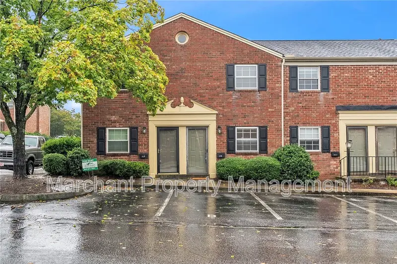 Greenville Condo: 2530 E. North Street