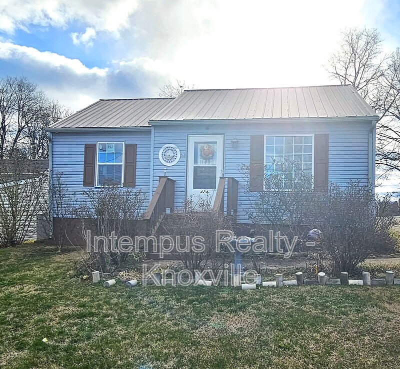 Knoxville House: 424 E Moody Ave