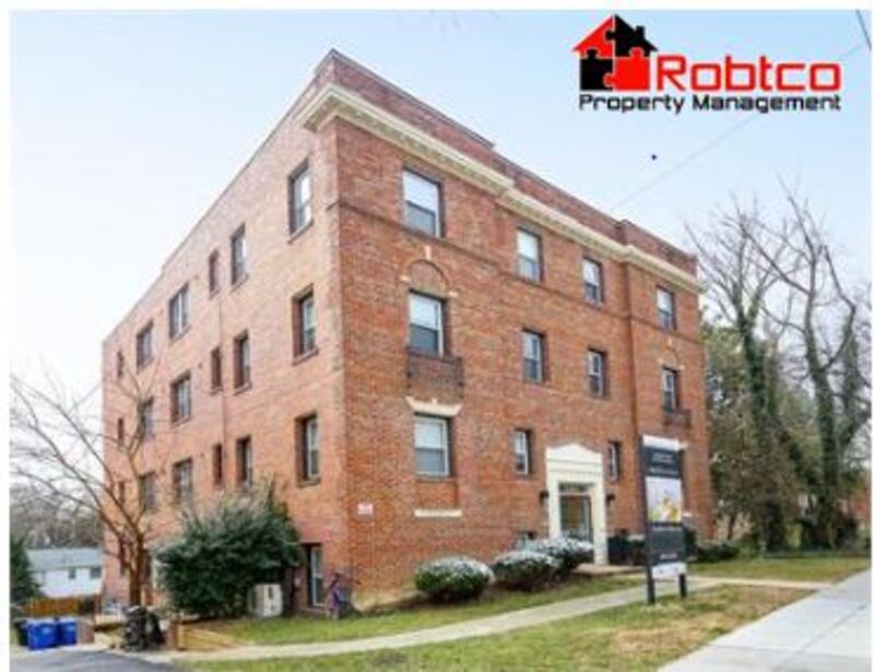 Request a Viewing for 4564 MacArthur Blvd NW 203 Tenant Turner