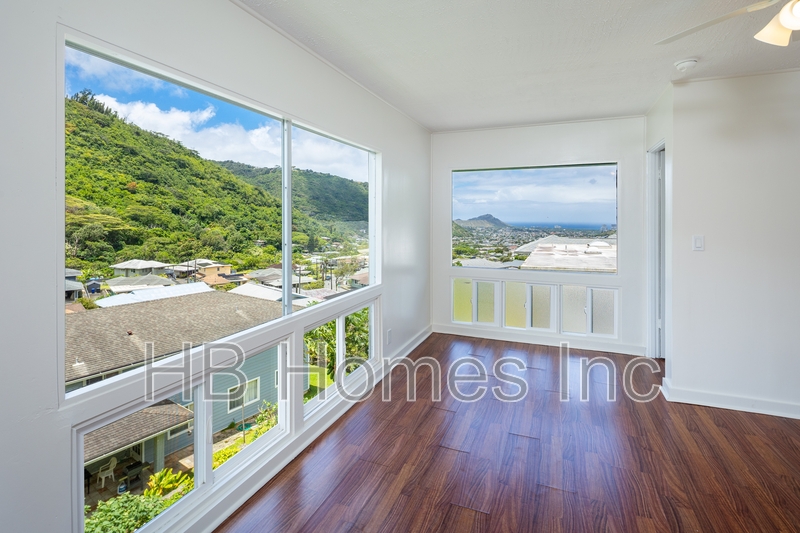 Honolulu House: 2601 Myrtle Street Back Unit