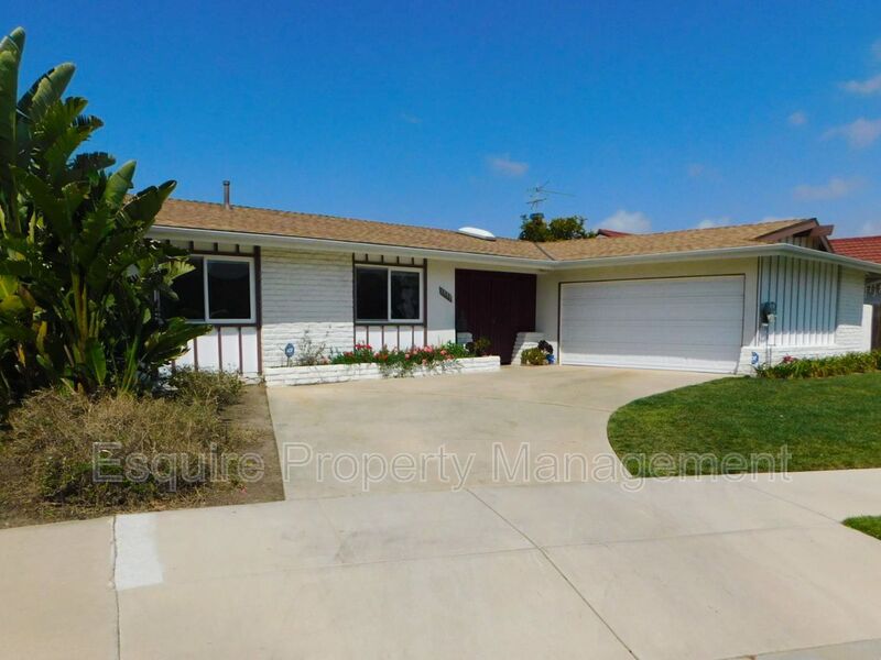 OXNARD House: 1335 LAWRENCE WAY