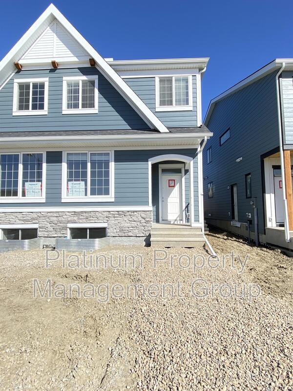 Calgary House: 1090 Mahogany Boulevard Southeast