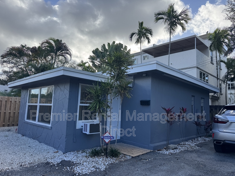 Fort Lauderdale House: 406 Southwest 7th Street