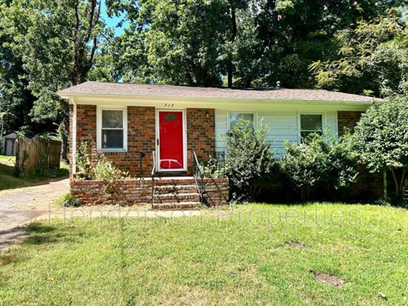 Charlotte House: 717 Crater Street