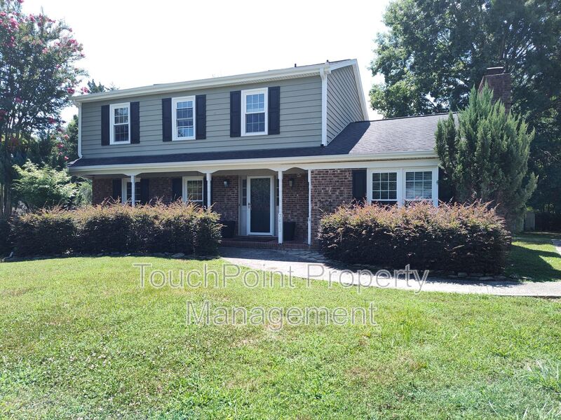 Charlotte House: 7413 Doves Nest Circle