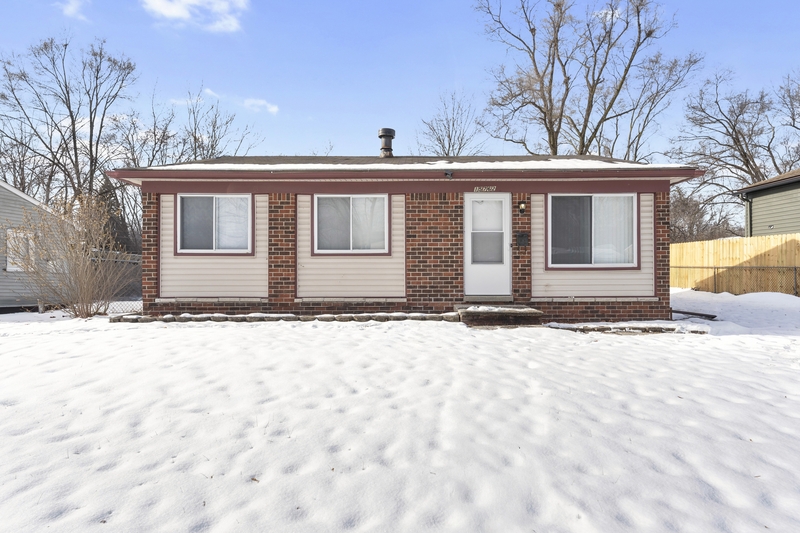 Romulus House: 15762 Isabelle St.